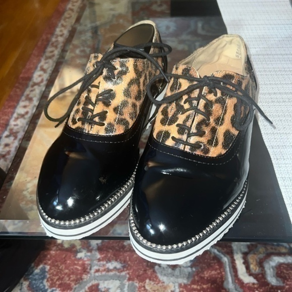 TORRID LOAFERS SIZE10.5 WW